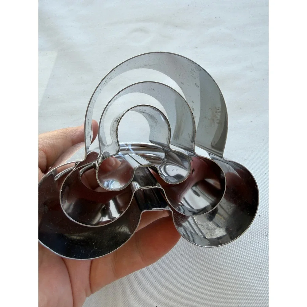Disney Mickey Mouse Stainless Steel Nesting Cookie‎ Cutter Set 3 Piece Silver